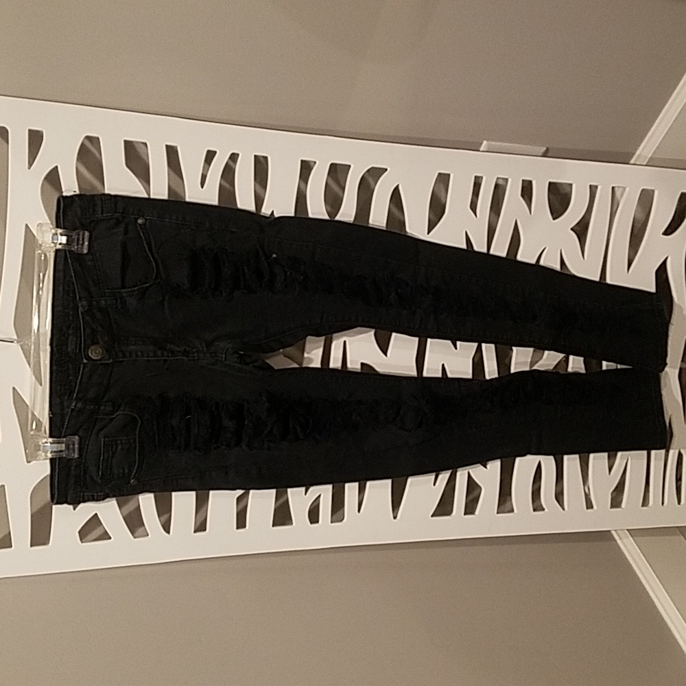Machine Black shredded jeans